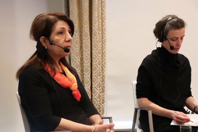 Frauen in der Literatur. Was Deutsche und Arabische Frauen zur modernen Literatur beitragen