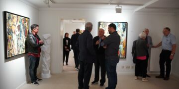 المعرض الفني “دورة الحياة”