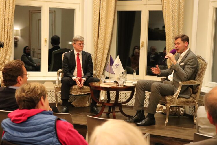 Buchlesung mit Daniel Gerlach