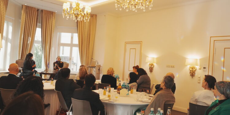 فطور الديوان مع النادي الدبلوماسي