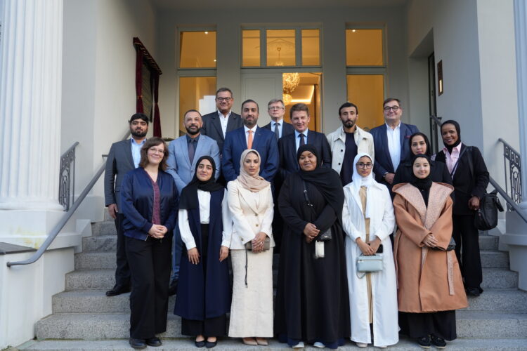 Diskussionsrunde mit Studierenden des Doha-Institut für Graduiertenstudien und ESMT