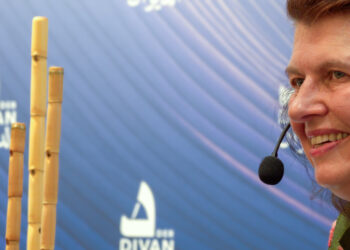 Buchpremiere im Divan: „Herrinnen des Mondes“