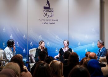 إعادة التفكير في التوحّد: آفاق وتحديات وفرص